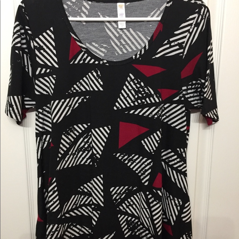 Lularoe Perfect T size Small